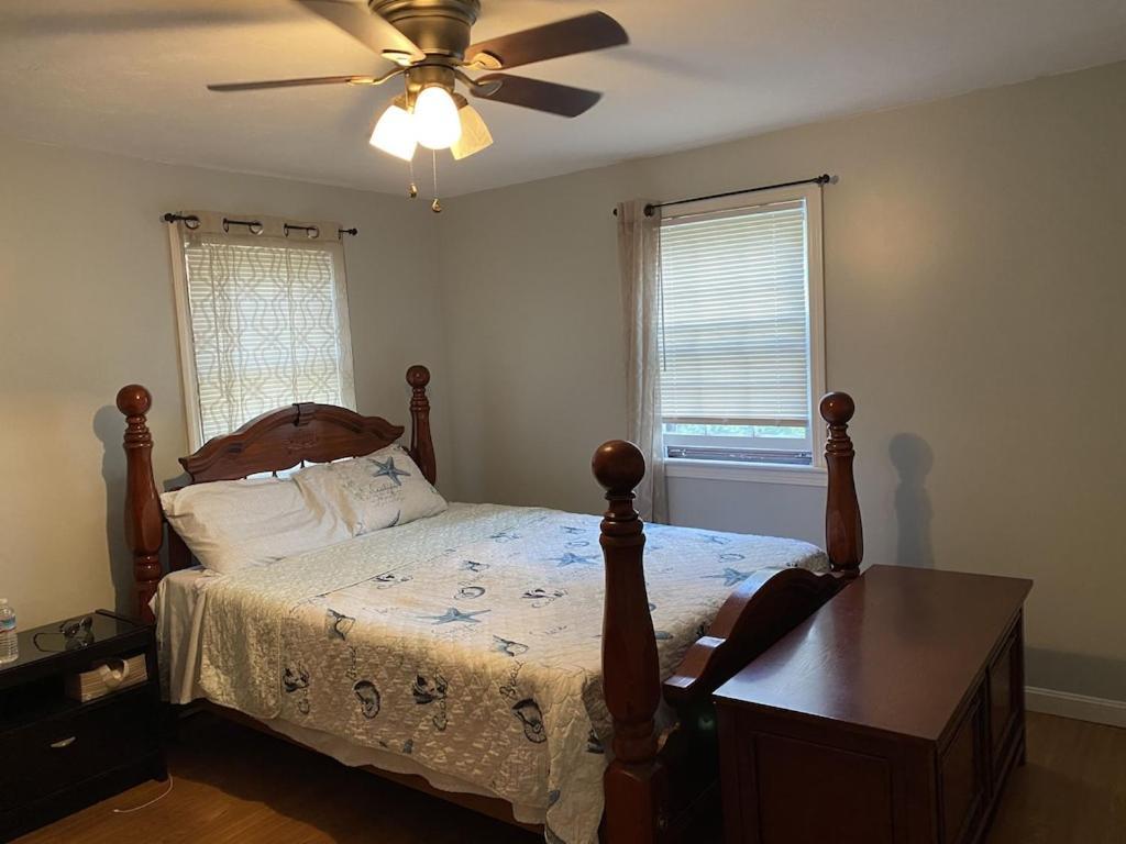 A Cozy Cape House Steps To Restaurants & Beaches ~1.4 Miles Down Scenic Roads Yarmouth Port 外观 照片